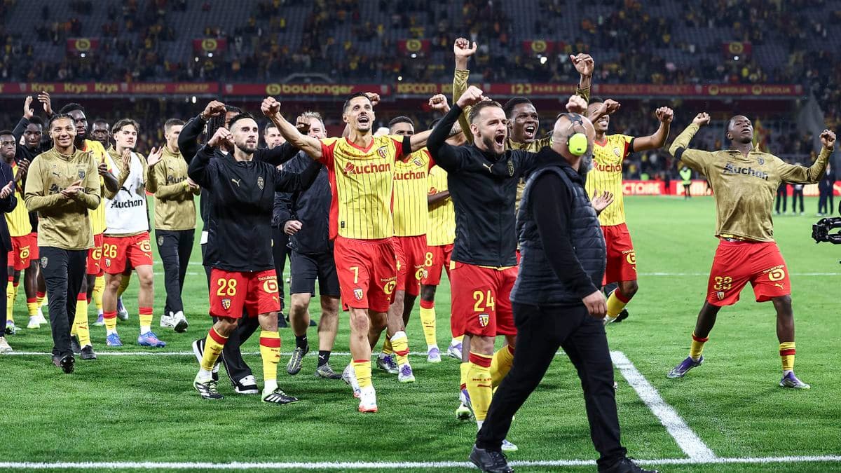 Lille domine Lens dans le derby du Nord et confirme sa montée en puissance