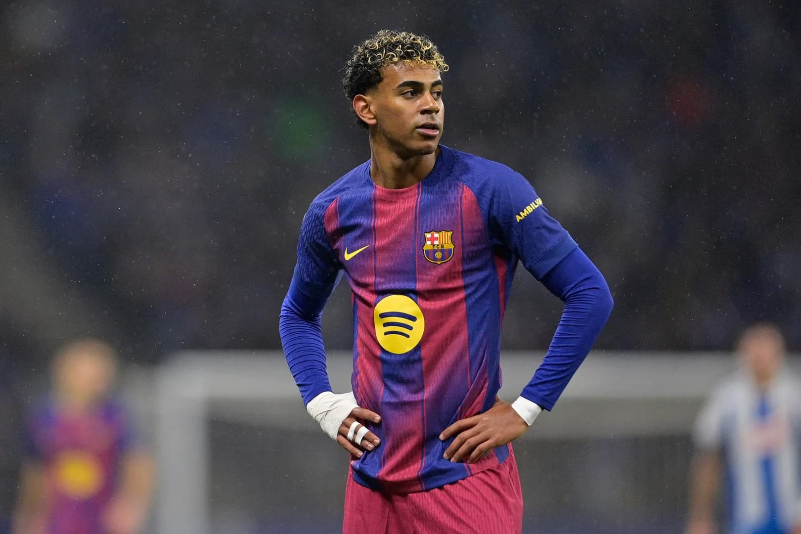FC Barcelone : Lamine Yamal sous le feu des critiques avant le duel crucial contre l’Atlético Madrid