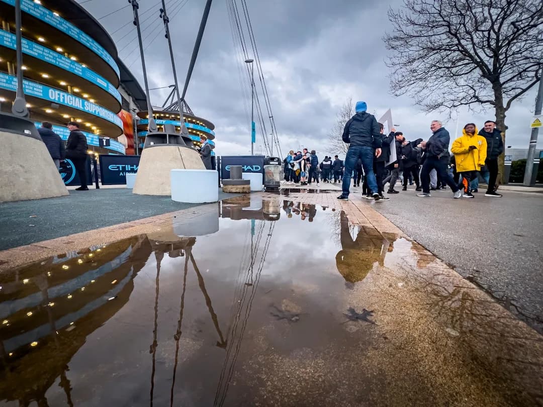 Manchester City, un mastodonte anglais à l’assaut de la Premier League et de l’Europe