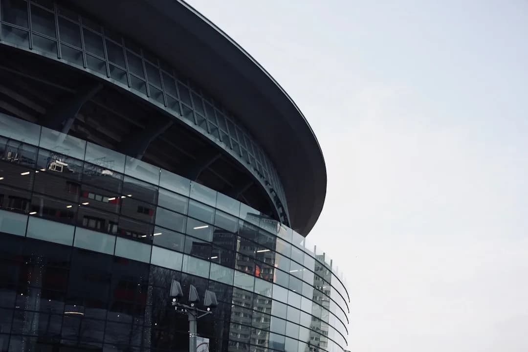 Ian Wright réagit avec humour à la qualification d'Arsenal pour la finale de la Ligue des Champions