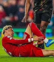 Blessure inquiétante d’Hugo Ekitike face à Liverpool à deux mois du Mondial