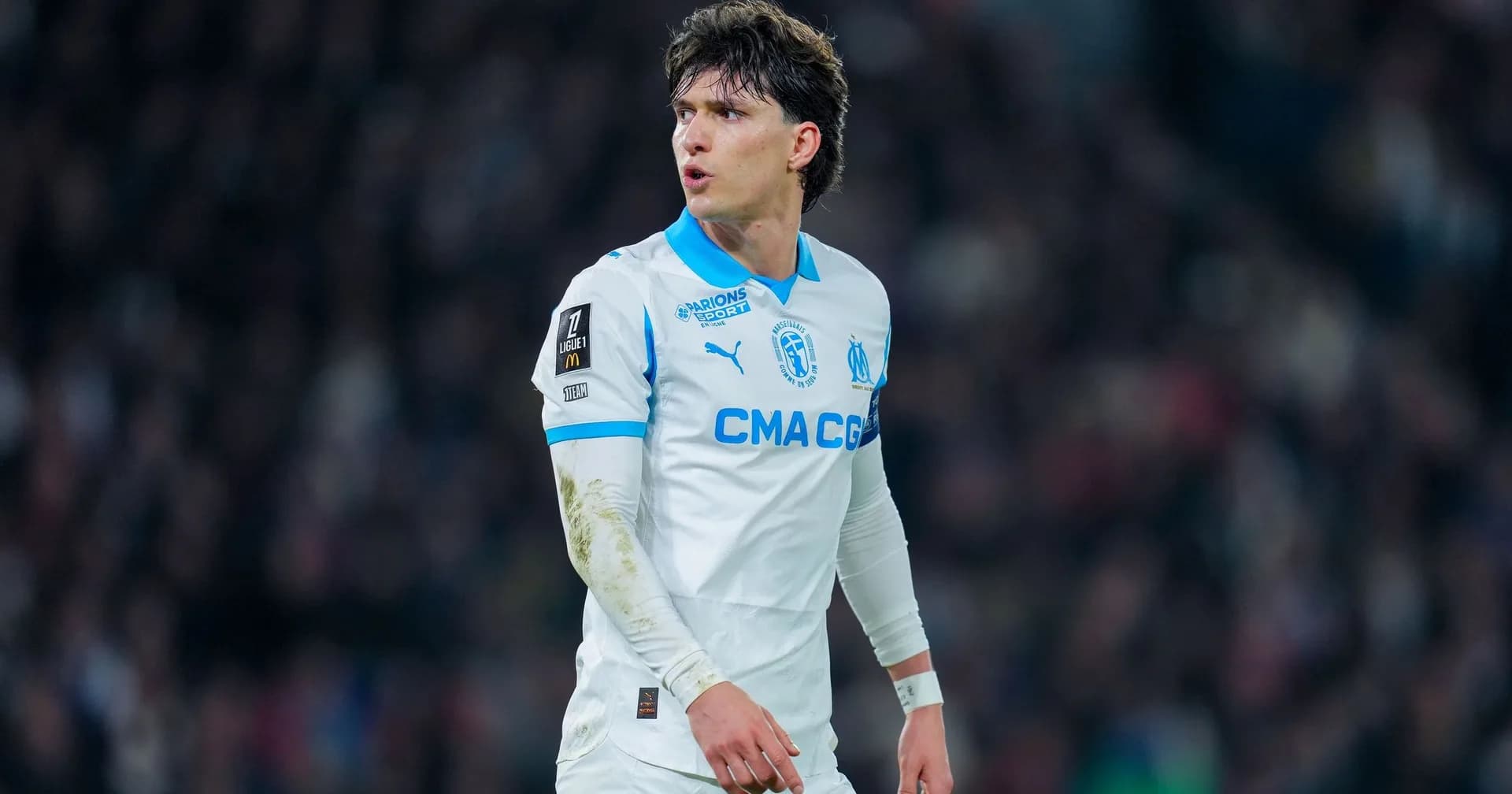 OM : Vers un départ de Leonardo Balerdi vers Nottingham Forest, un atout inattendu pour le mercato marseillais