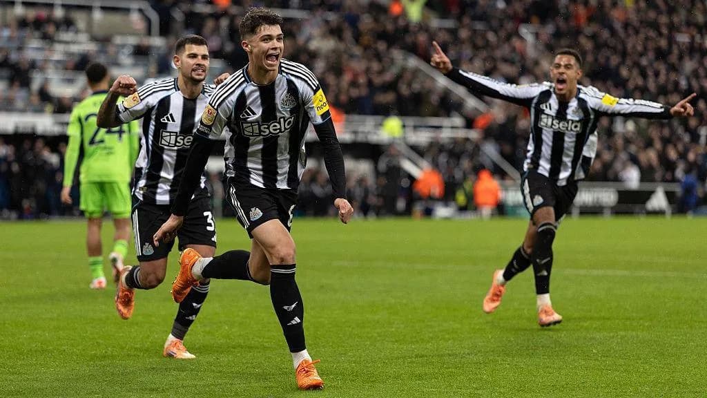 PSG et le Qatar prêts à miser sur Lewis Miley, le nouveau Vitinha de Newcastle