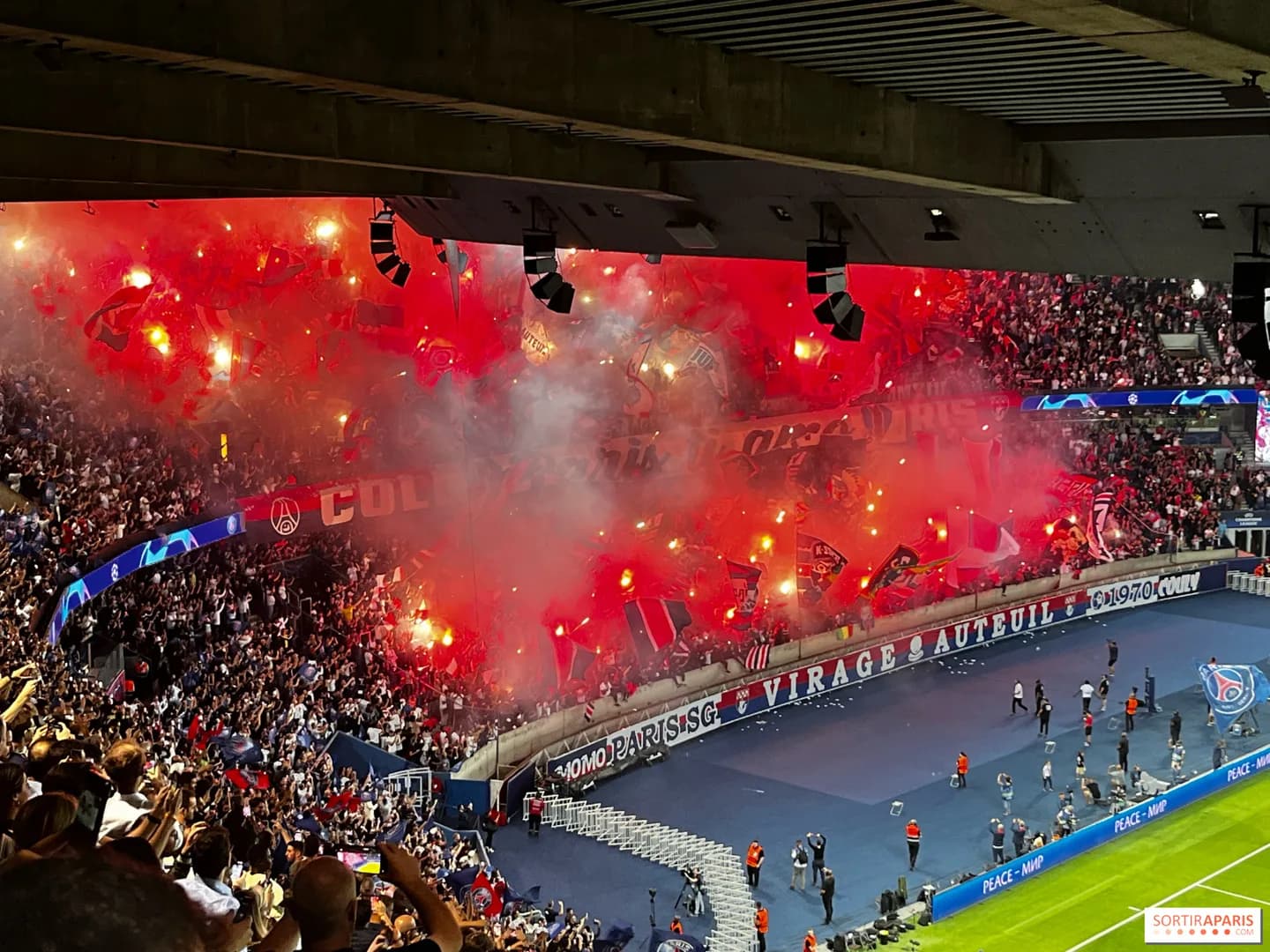 Le Collectif Ultras Paris soutient Armand, jeune victime d'une agression raciste