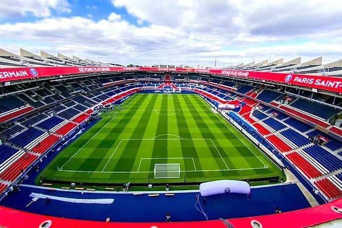 PSG : Emmanuel Grégoire réaffirme son ouverture à la vente du Parc des Princes en 2026