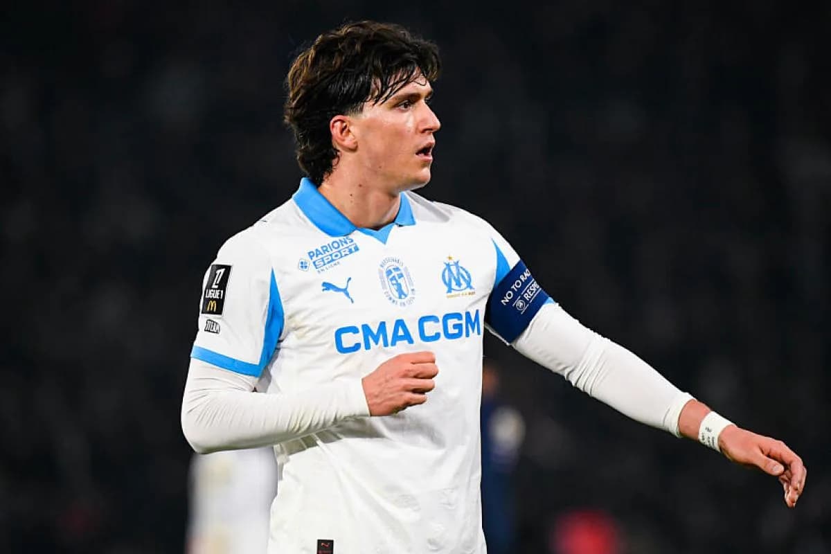 Blessure de Balerdi : l'OM subit un coup dur avant la fin de saison