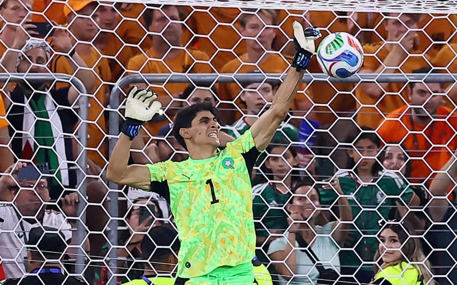 Maroc : la parade décisive de Yassine Bounou contre les Pays-Bas