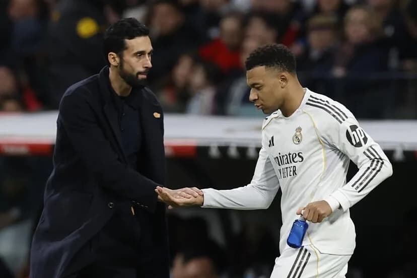 Real Madrid : Arbeloa défend Mbappé et souligne son rêve d’intégrer le club