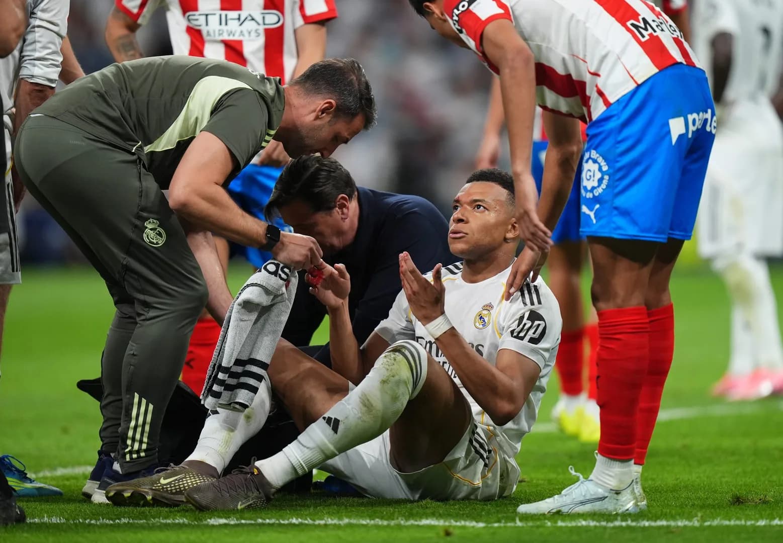 Real Madrid-Gérone : Arbeloa dénonce le non-sifflement d’un penalty pour Mbappé et critique la VAR