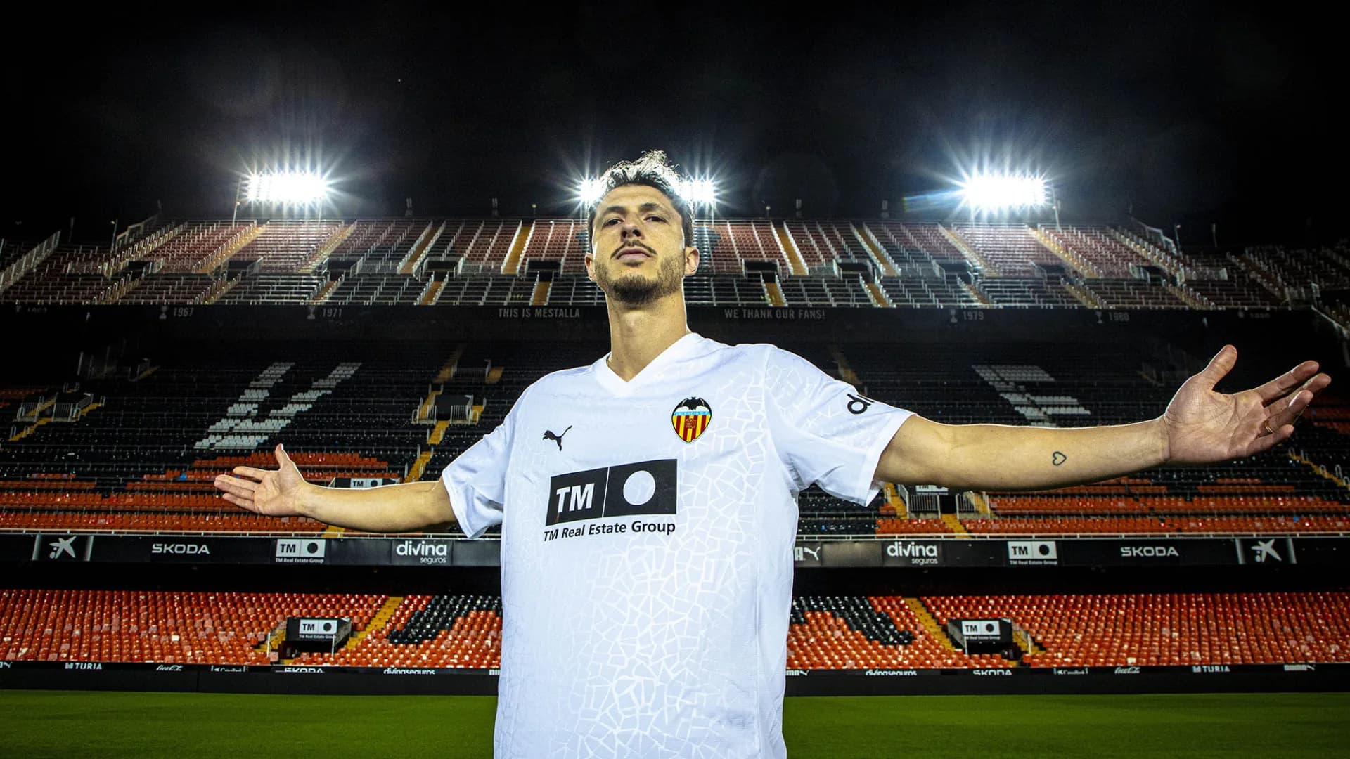 Guido Rodríguez face à la crise du Valencia : « Ce blason mérite mieux, il faut tenir bon »